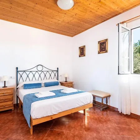 Mit Privatpool Fuer 6 Personen Ca 140 Qm In Ciutadella, Menorca Westkueste Von Menorca *