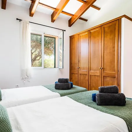 Ferienhaus Mit Privatpool Fuer 6 Personen Ca 140 Qm In Cala'n Blanes, Menorca Westkueste Von Menorca - B62745 * Cala'N Blanes (Menorca)